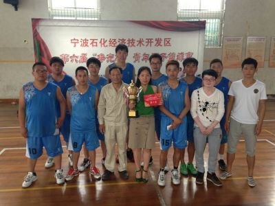 “yth游艇会”勇夺冠军杯